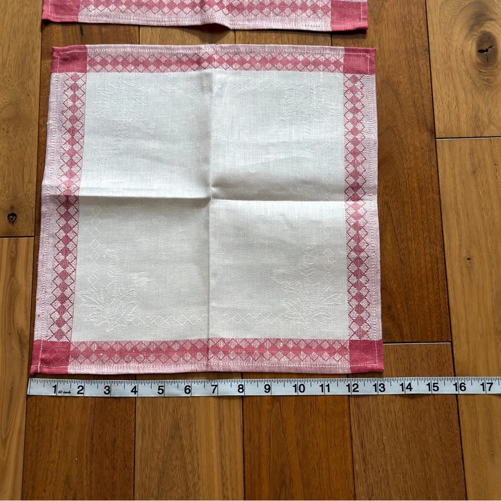 Vintage European Damask Linen Napkins – Set of 2 – 13x13